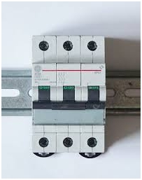 Securing Low Voltage Circuit Breakers 2
