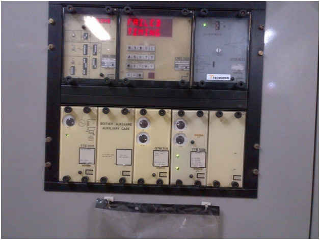 Figure 1 Motor start-up strategies: Failed control panel for an assisted starting method of a synchronous motor
